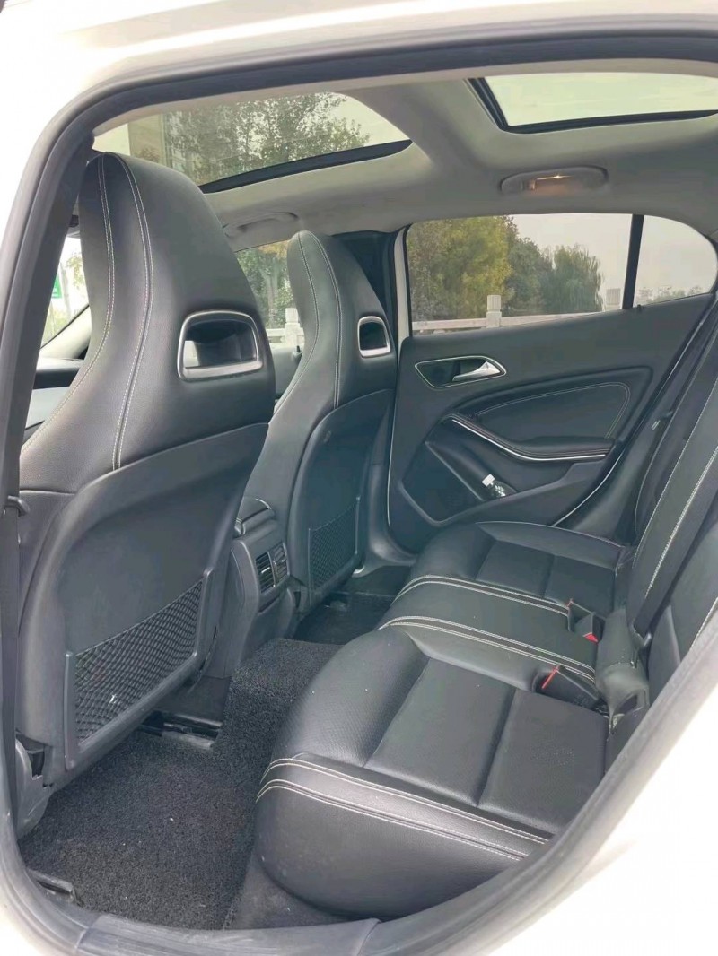 徐州16年奔驰GLA6