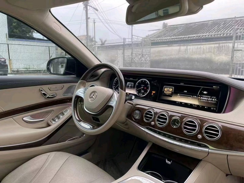 广州14年奔驰S7