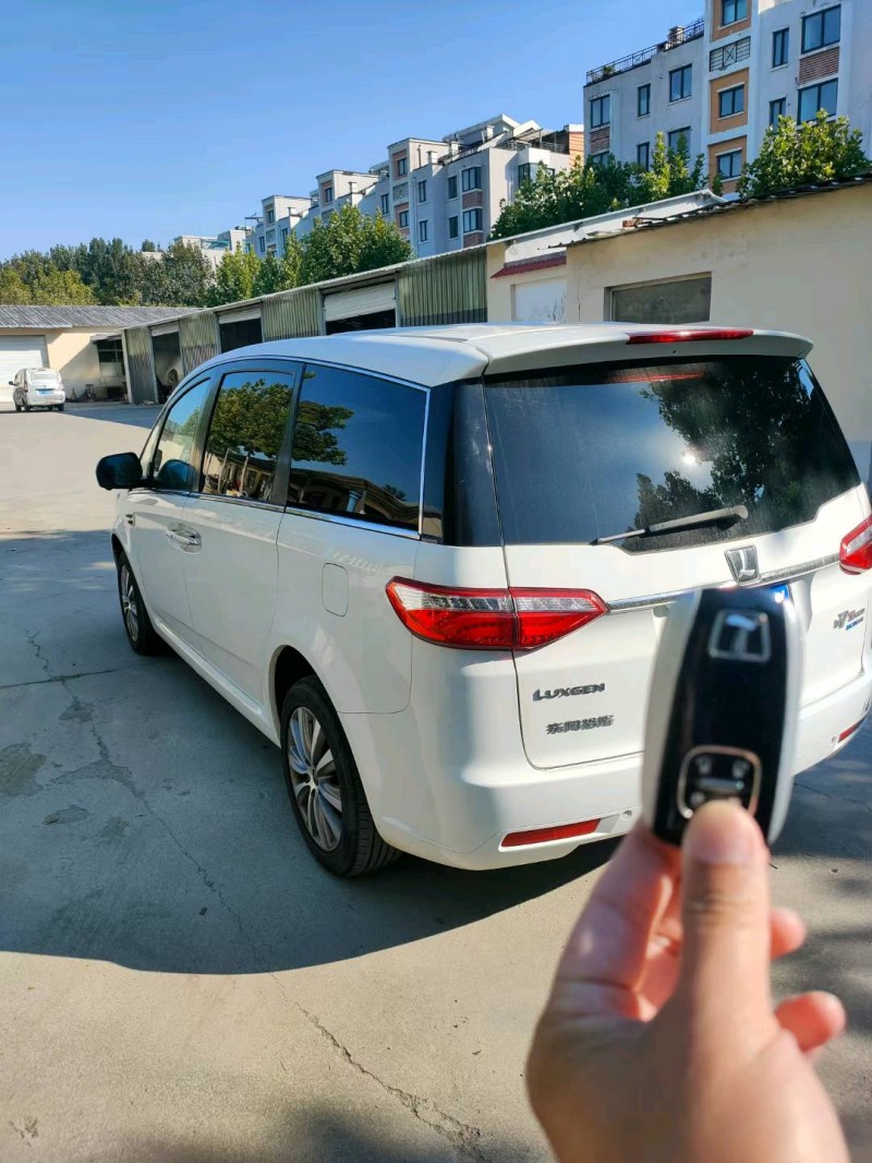 枣庄19年纳智捷大7 MPV5