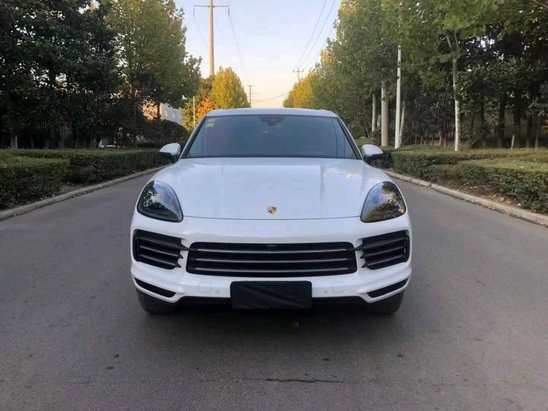 徐州19年保时捷卡宴1