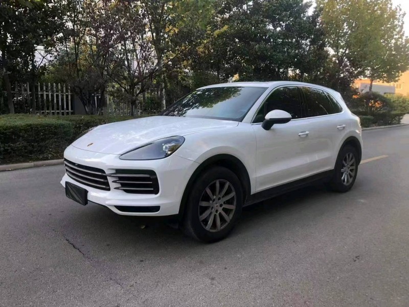 徐州19年保时捷卡宴5