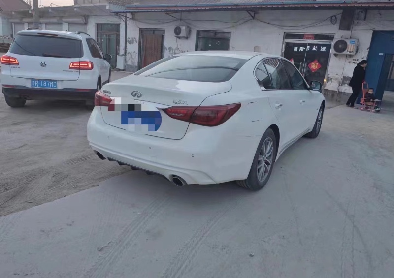 北京19年英菲尼迪Q506