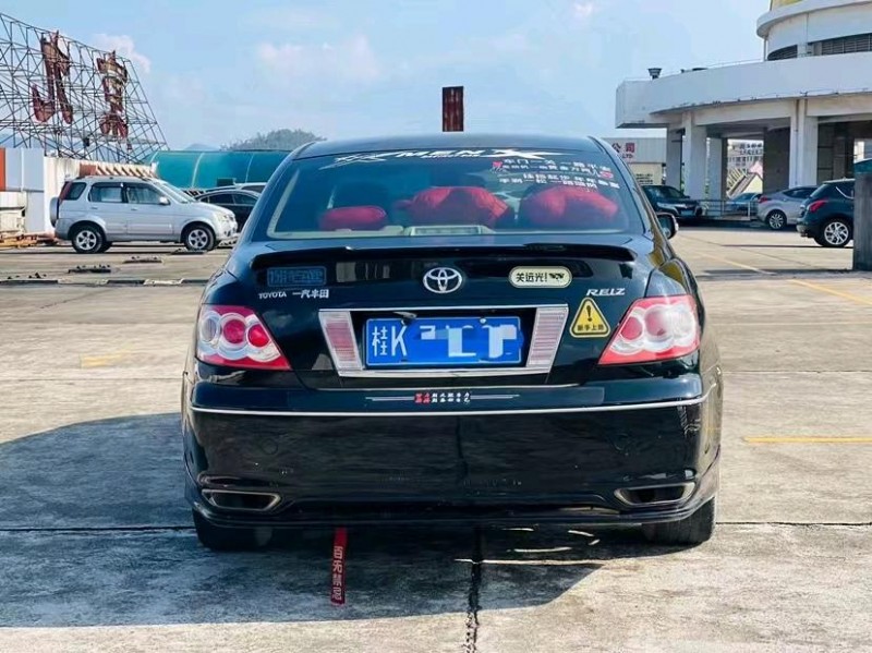 东莞10年丰田锐志9
