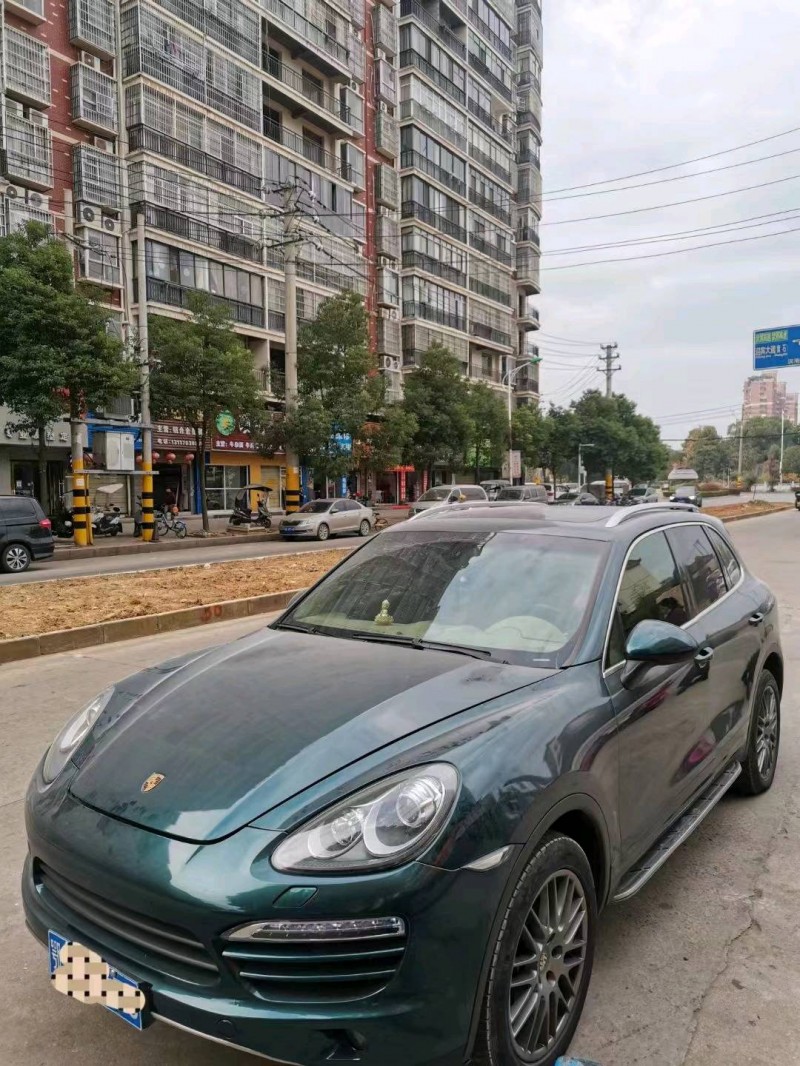 宜昌14年保時捷卡宴8
