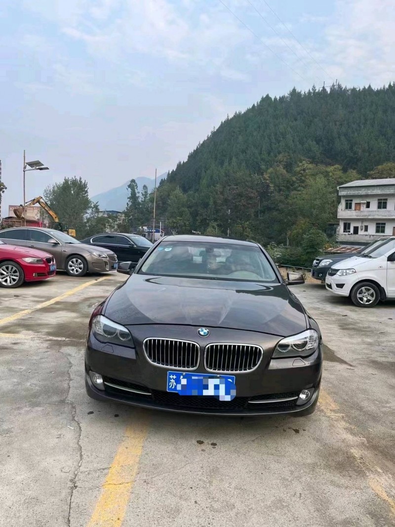 重庆11年宝马5系1