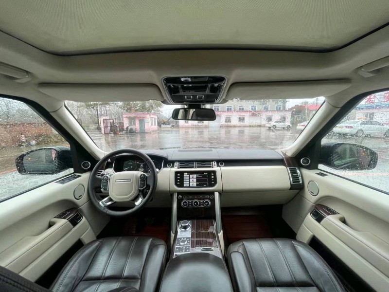 沈阳14年路虎揽胜行政7