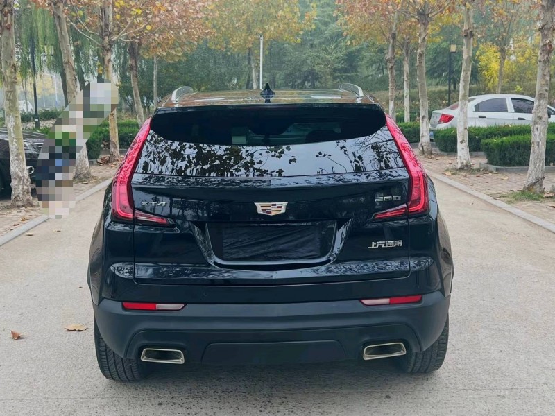 聊城20年凱迪拉克XT41