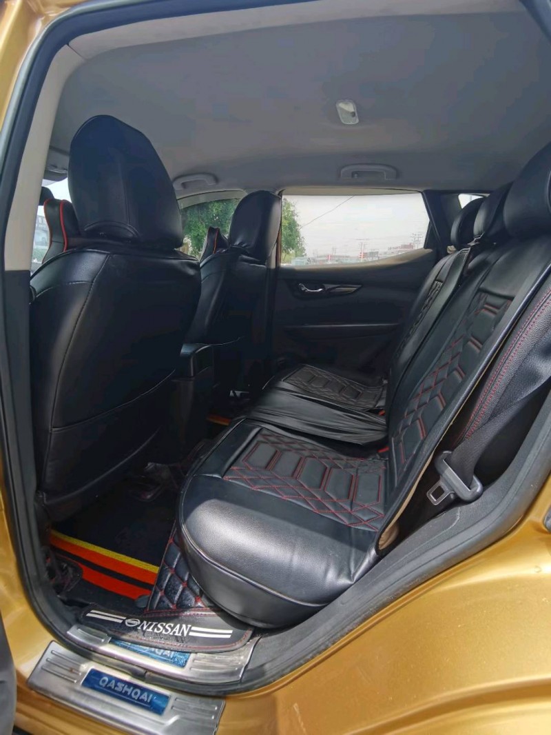 保定16年日产逍客7