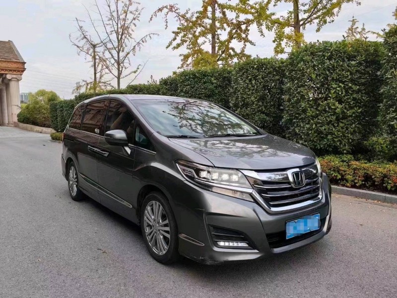 邢台16年本田艾力绅2