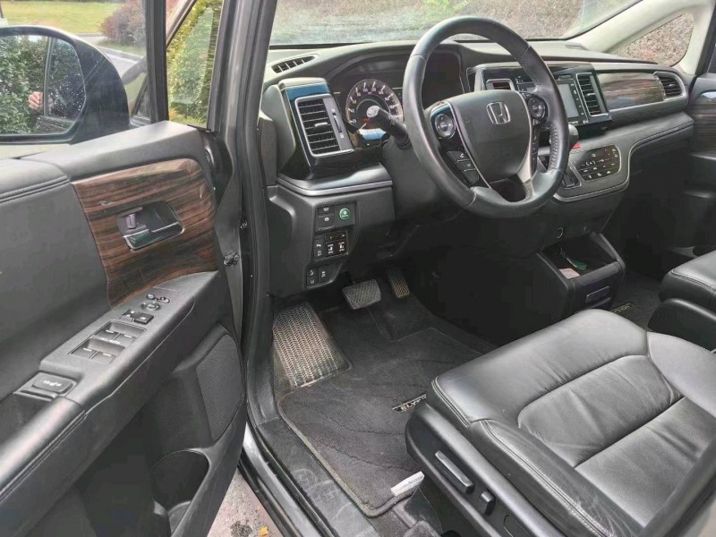 邢台16年本田艾力绅5