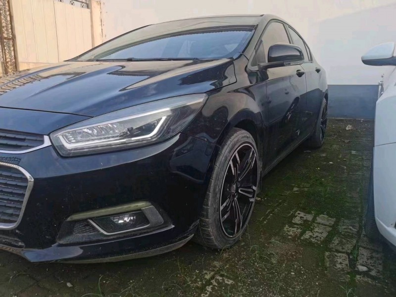 邯郸15年雪佛兰科鲁兹1