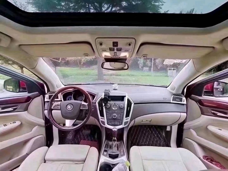 潍坊10年凯迪拉克SRX4