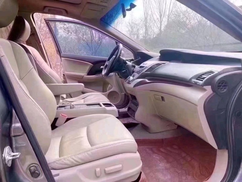 潍坊13年本田奥德赛3