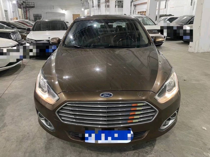 广州18年福特福睿斯1