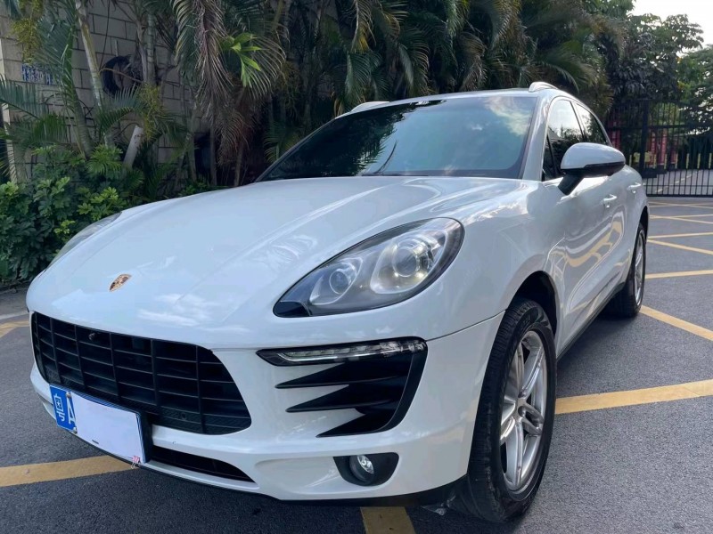 佛山15年保時捷Macan7