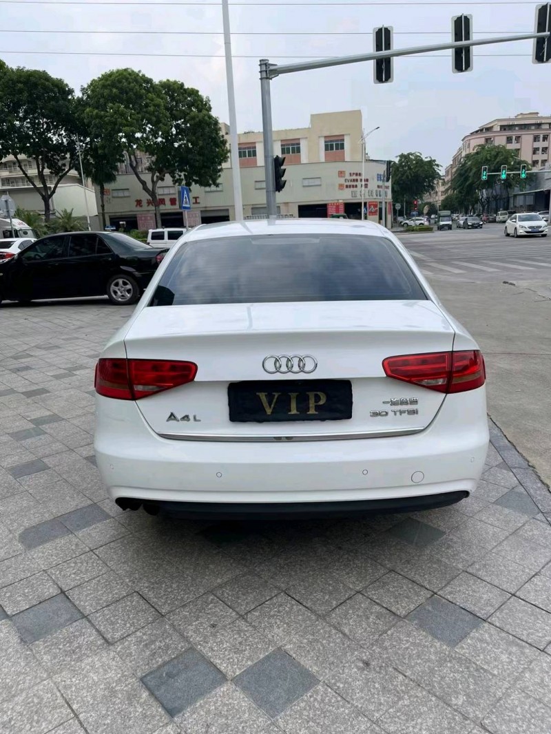 东莞16年奥迪A4L9