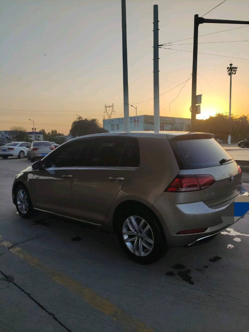 保定18年大众高尔夫4