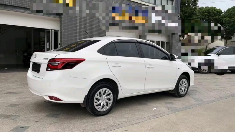 东莞21年丰田威驰7