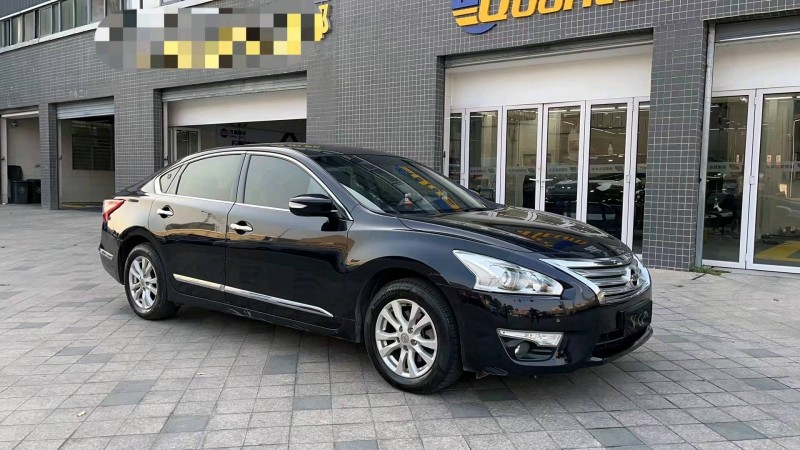 东莞14年日产天籁2