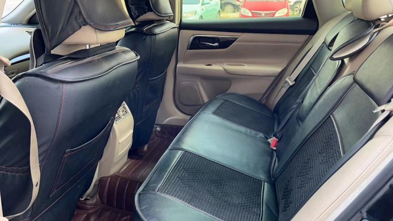 东莞14年日产天籁6