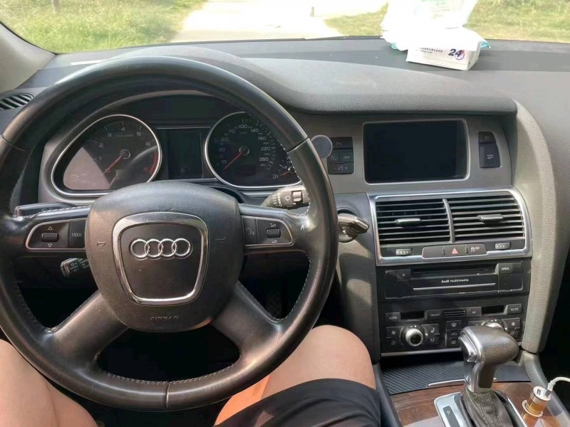 宜昌11年奧迪Q74