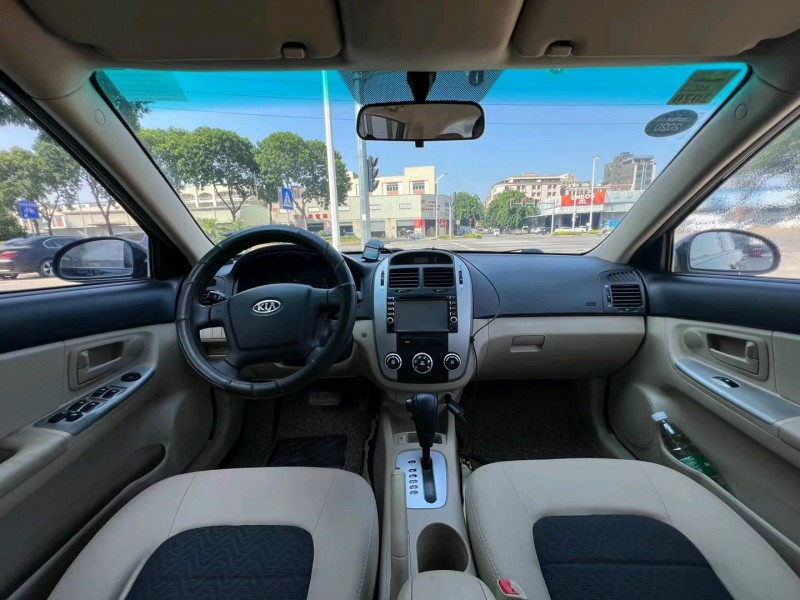 东莞09年起亚赛拉图4