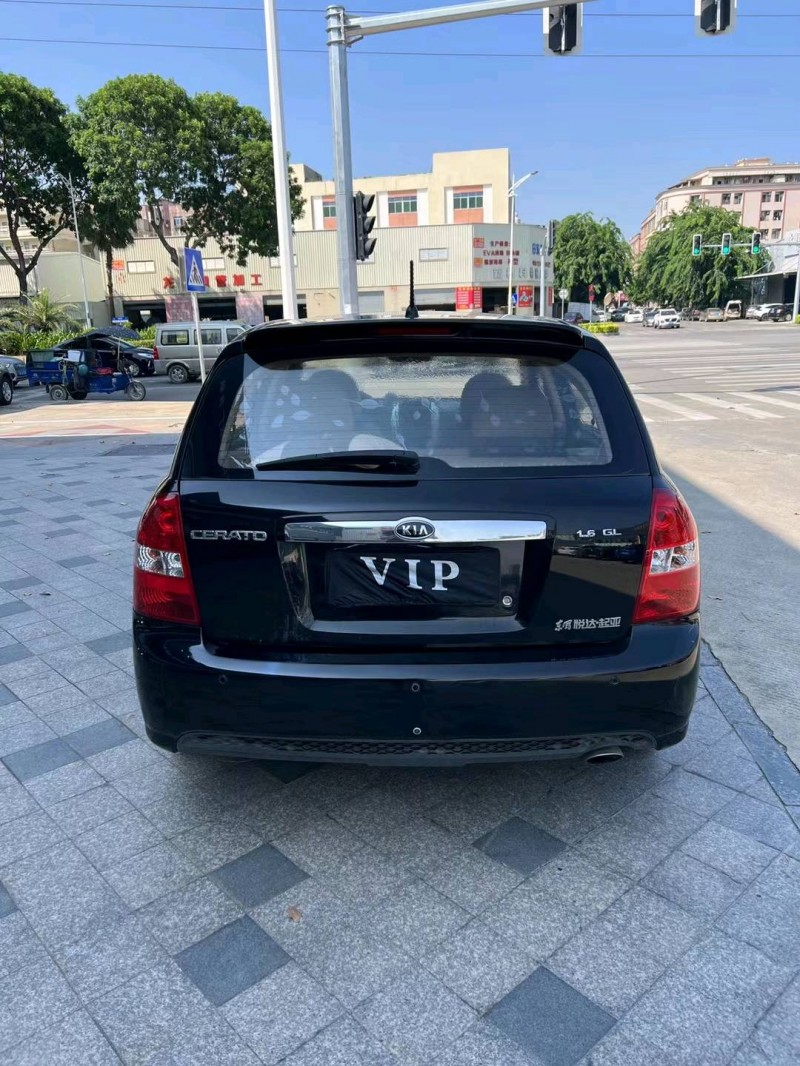 东莞09年起亚赛拉图9