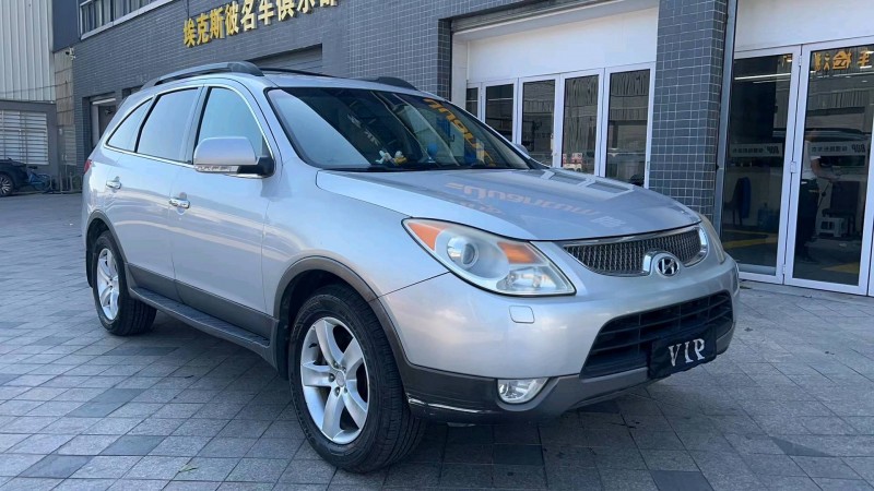 东莞09年现代维拉克斯3