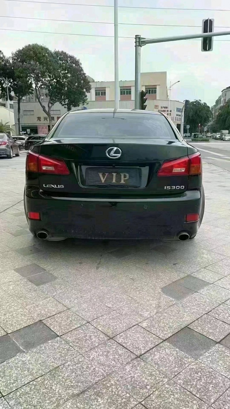 东莞08年雷克萨斯IS1