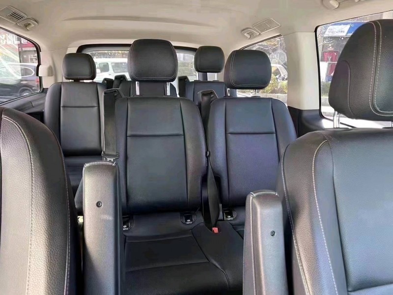 枣庄17年奔驰威霆4