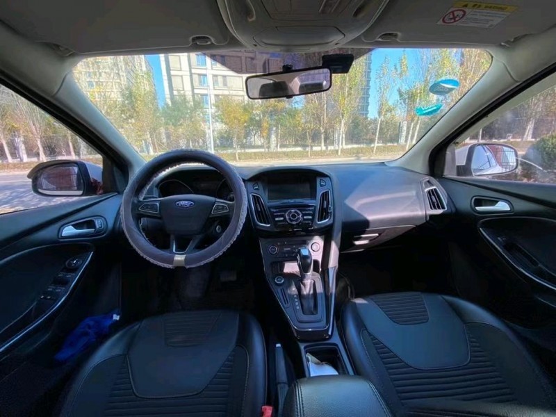 邯郸16年福特福克斯1