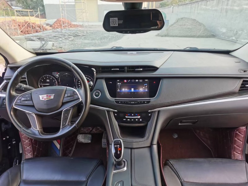 北京18年凯迪拉克XT51