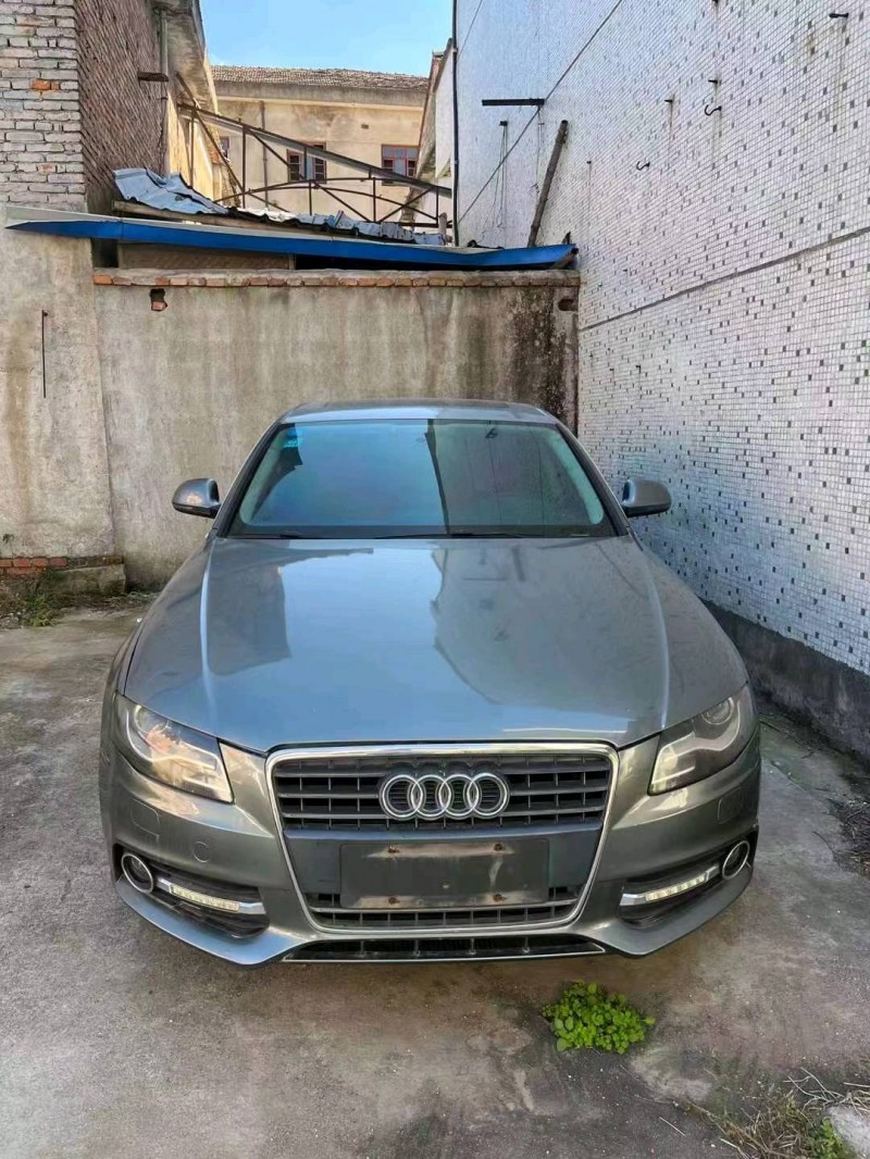 嘉興11年奧迪A4L1