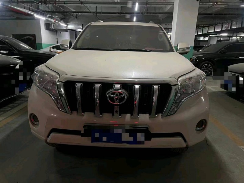 邯郸17年丰田普拉多9