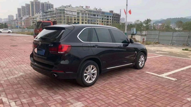 邵阳17年宝马X56