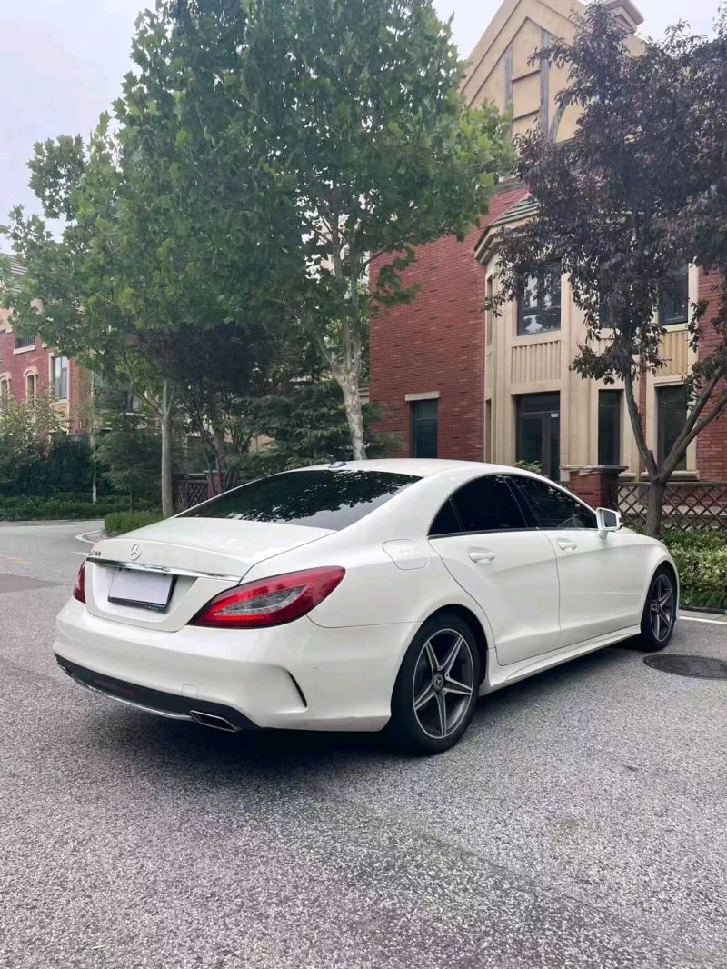 东营17年奔驰CLS7