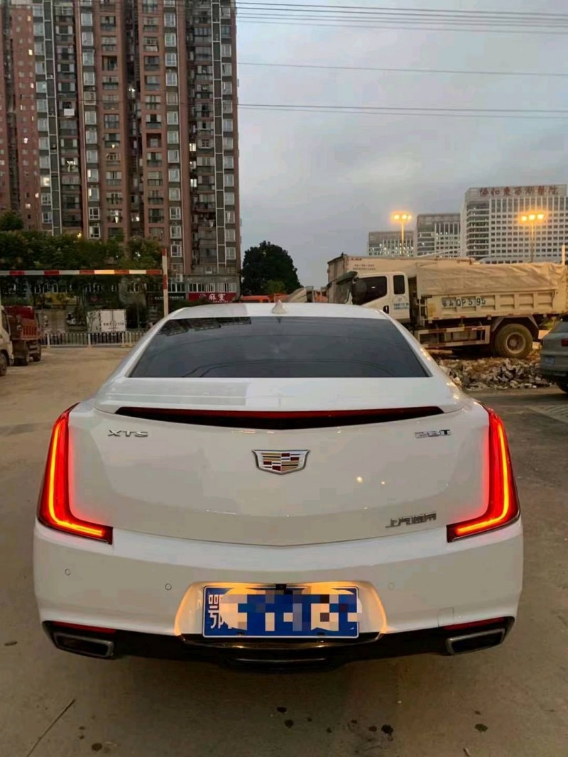 武汉19年凯迪拉克XTS8