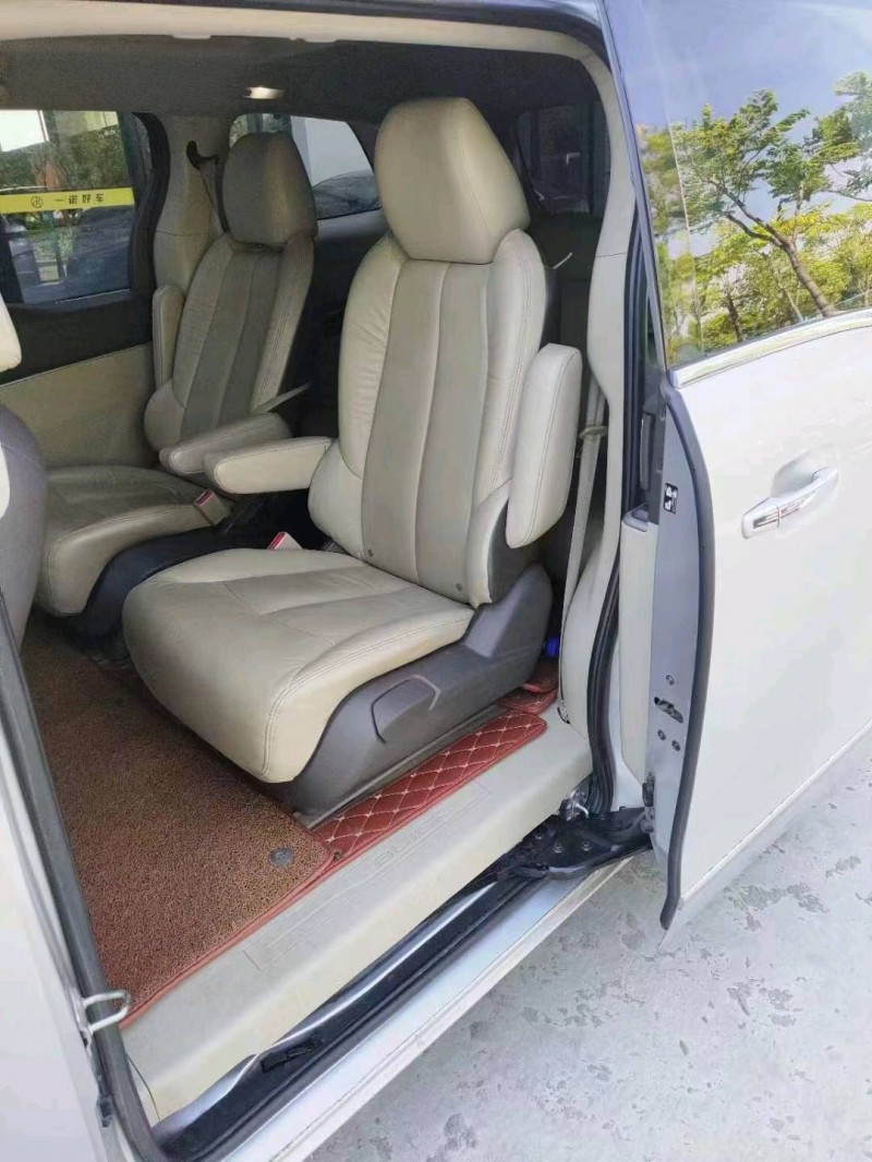 武汉13年别克GL84