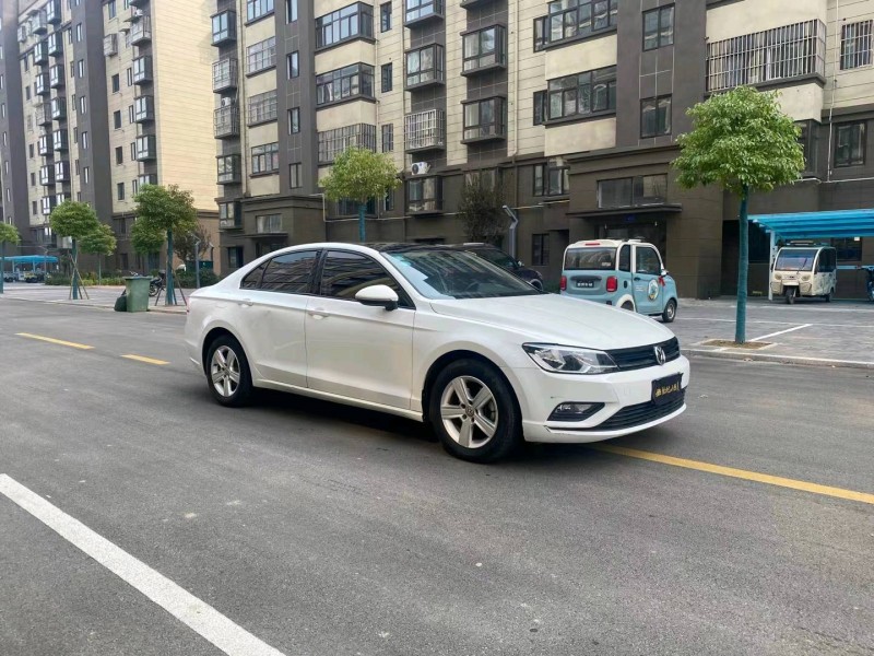 徐州16年大众凌渡3