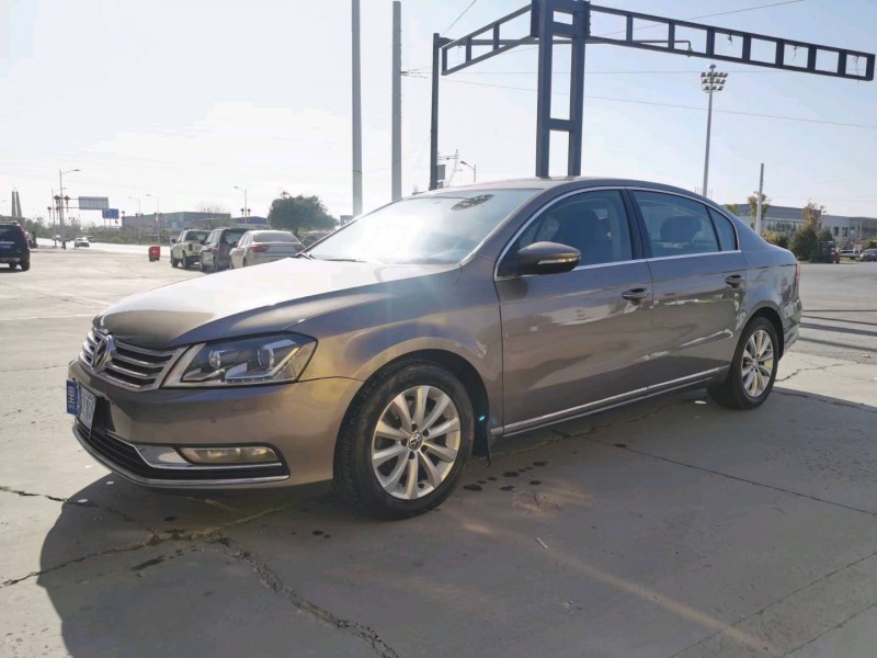 保定16年大众迈腾3