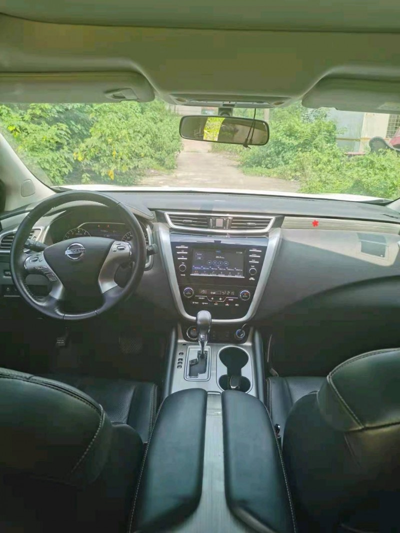 北京18年日产楼兰5