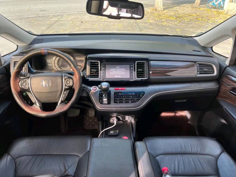 保定17年本田艾力绅4