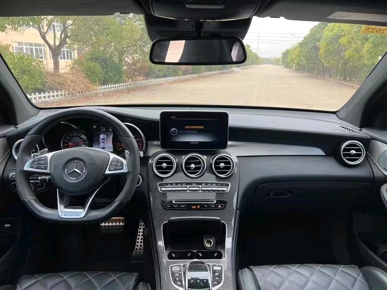 盐城19年奔驰GLC7