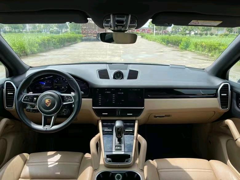 盐城19年保时捷卡宴3