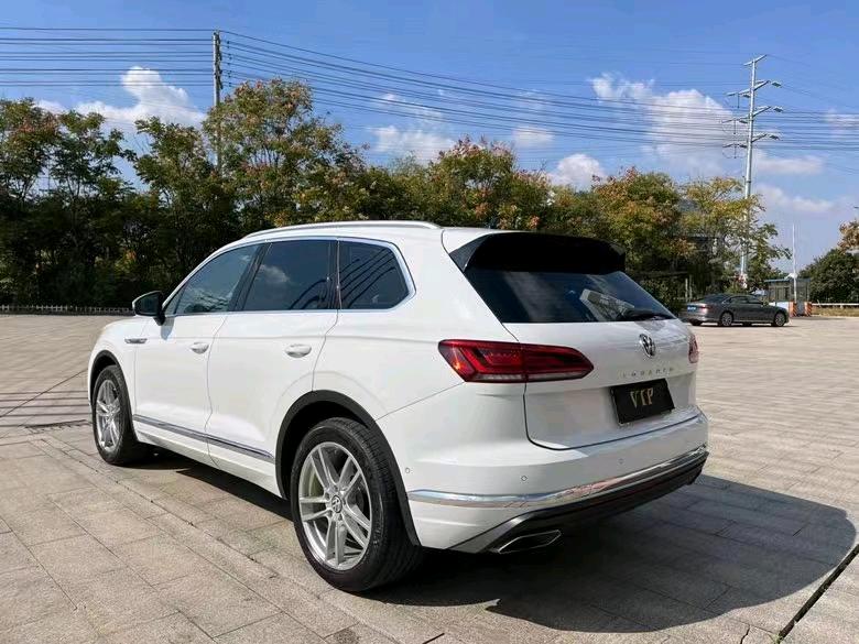 盐城20年大众途锐9