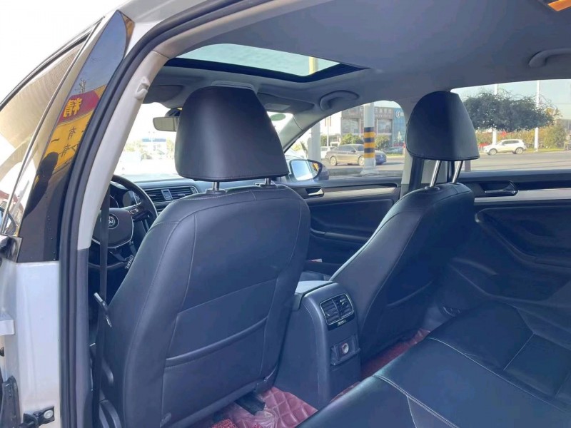 保定18年大众速腾4