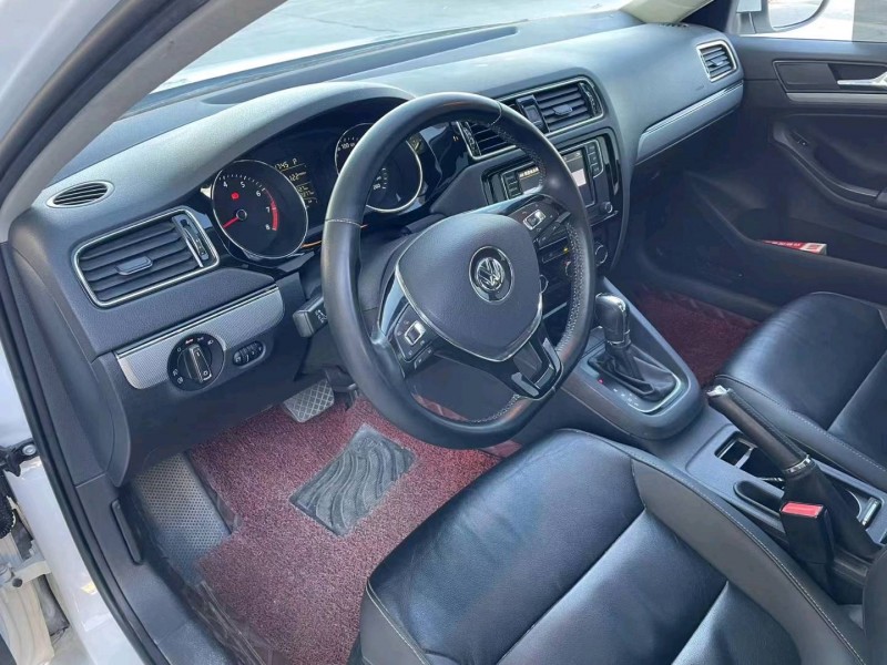 保定18年大众速腾6