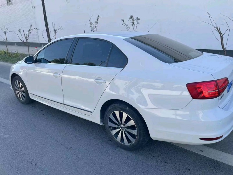 保定18年大众速腾7