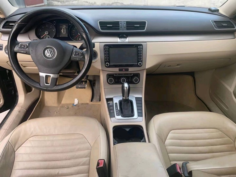 济宁14年大众迈腾6