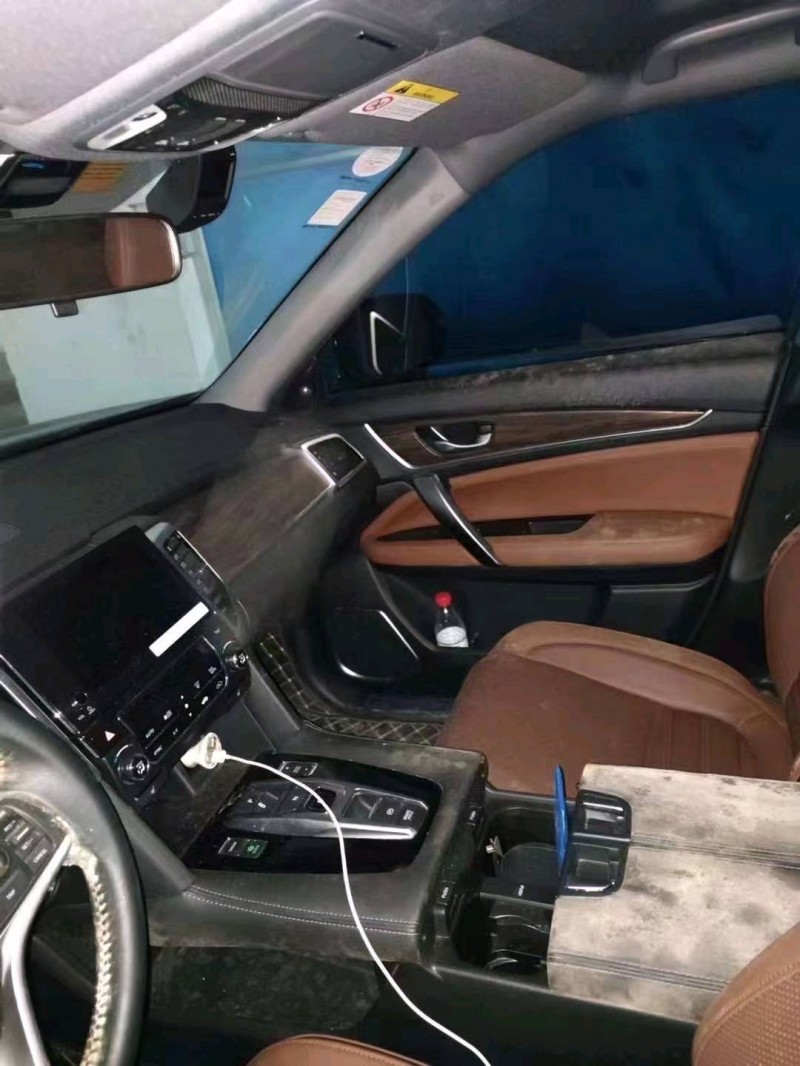 重庆19年本田URV2